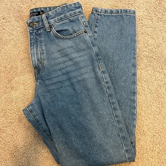 Nasty Gal Women’s Straight Leg Jeans Size 0 - Picture 1 of 13